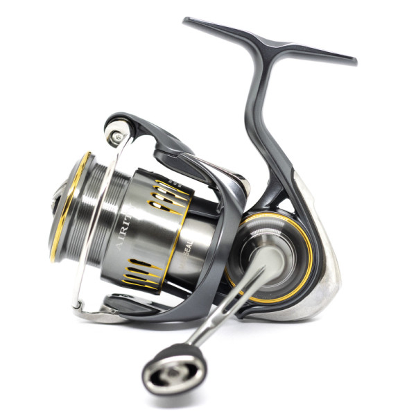 Катушка Daiwa 23 Airity LT 2000S-P